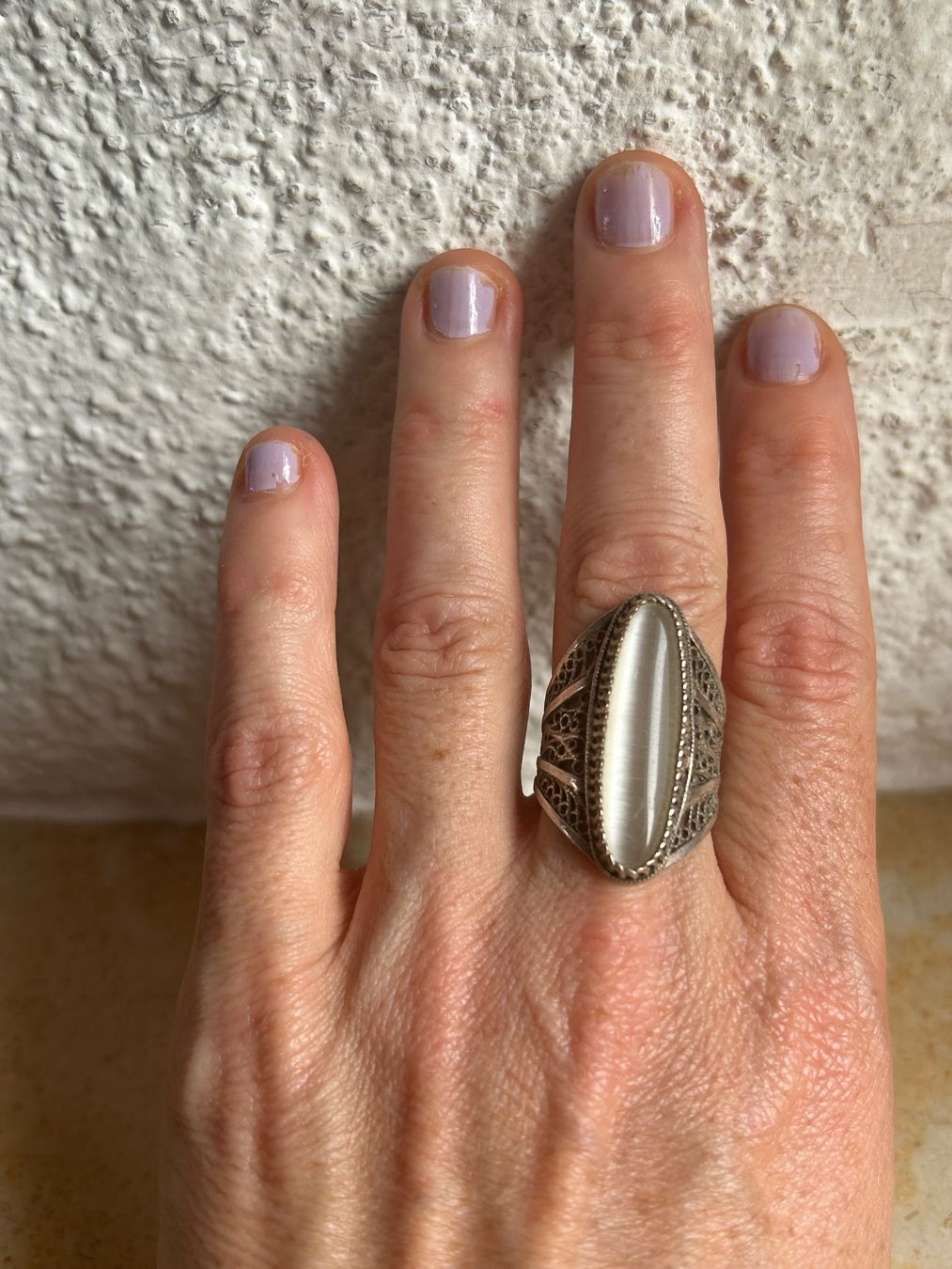 Anelli: Vintage Ring mit Mondstein, 925er Silber, filigran – Usato da Basel venduto da bellespirit