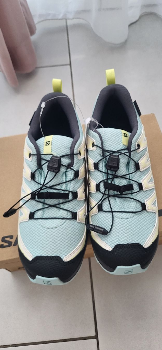 Salomon Scarpe da uomo: Salomon  Schuhen Grösse 37 neu – Nuovo e nell'imballaggio originale da Thierachern venduto da Anastasia123 2