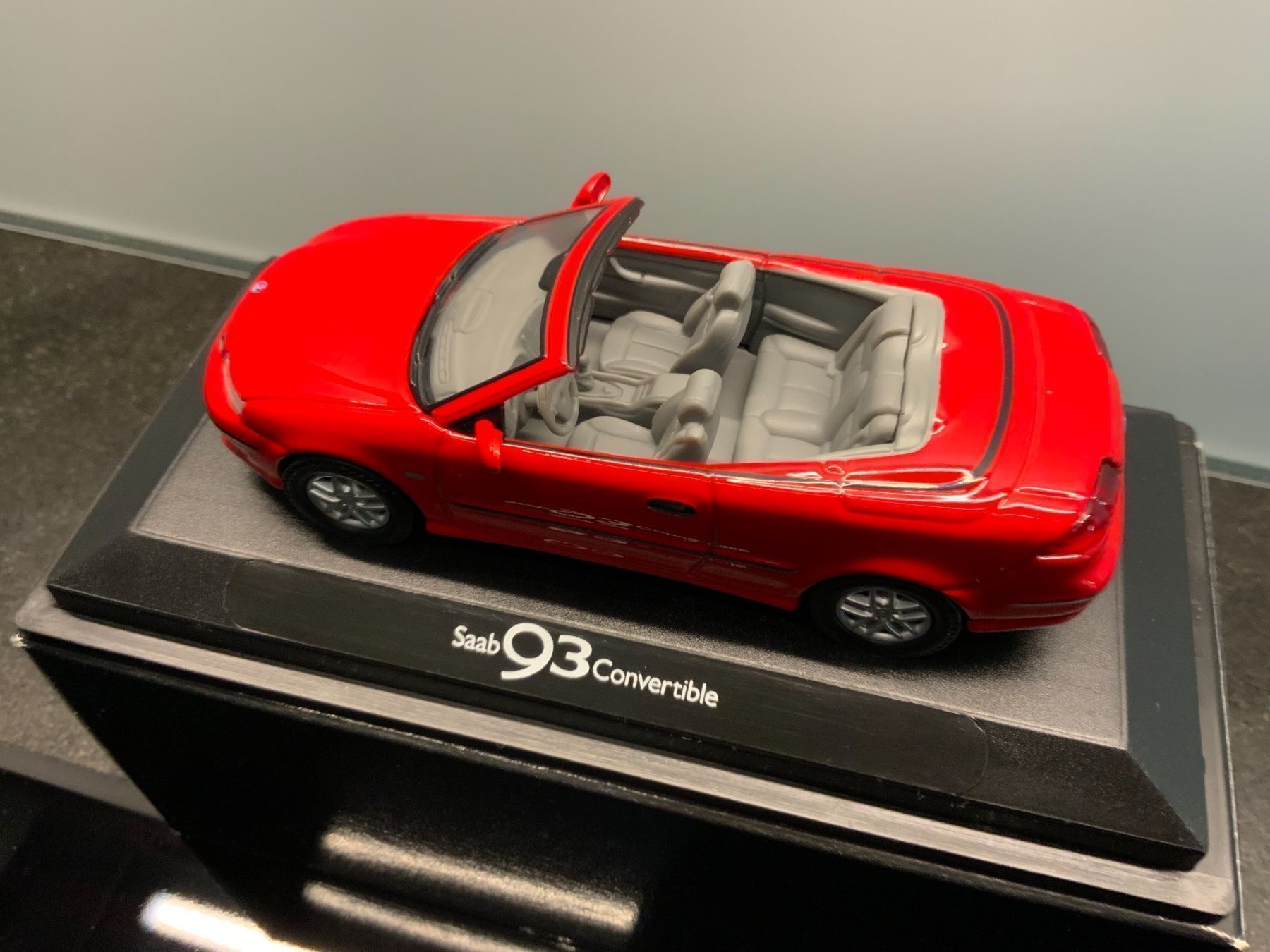 Saab Modellini d'auto: SAAB 93 CABRIOLET – Nuovo e nell'imballaggio originale da Erlenbach im Simmental venduto da Model_box 5
