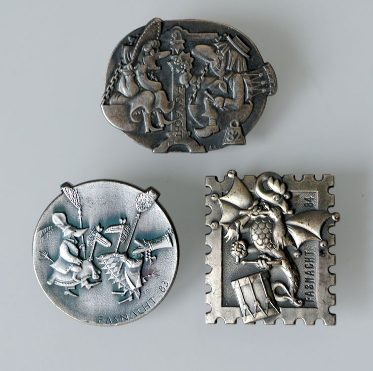 Insigne Pin's Carnaval De Bâle 1982 - Félix Muller - Suisse - État Superbe