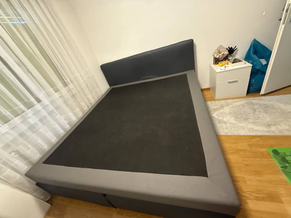 Lits: Boxspringbett 180x200 – D'occasion à Sulgen par alberaa12