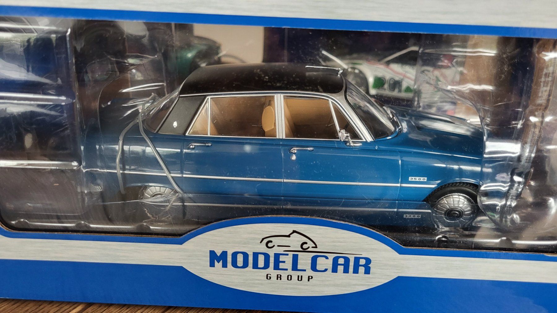 Voitures modèles: Rover 3500 V8 1:18 MCG – D'occasion à Rothrist par Juana5 6