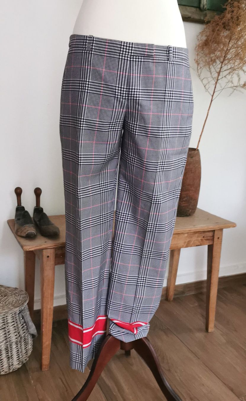 Hugo Boss Pantaloni: Hugo Boss Anzugshose Gr. 40 – Usato da gachnang venduto da tibus1