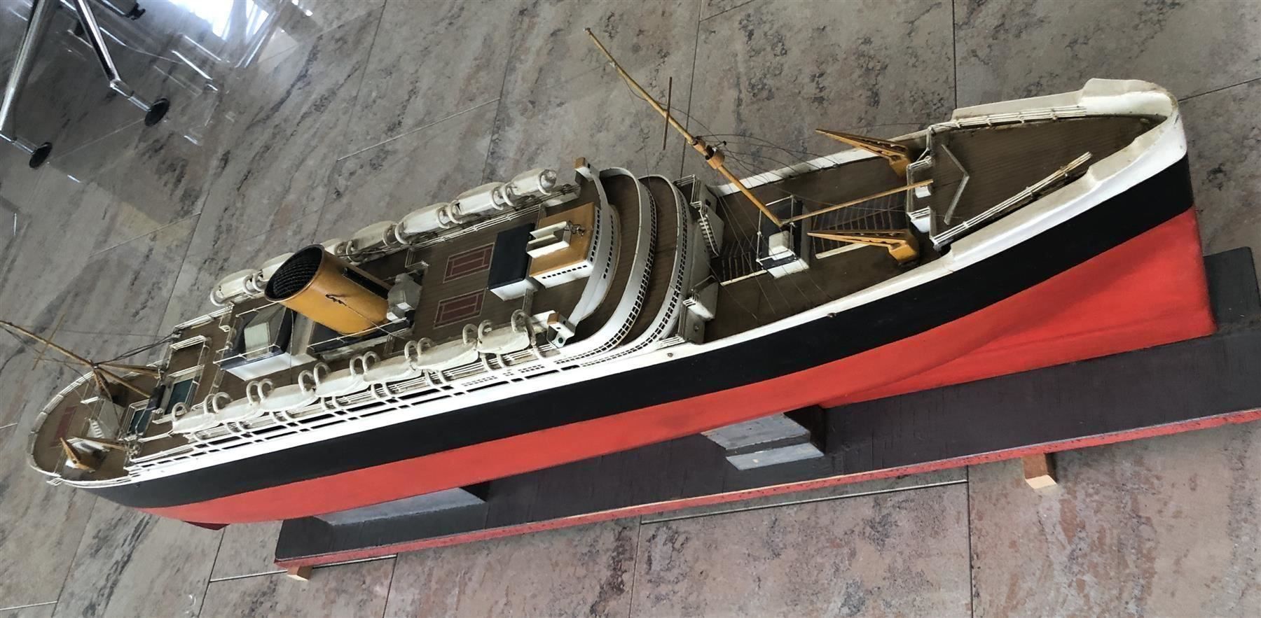 Kit di modellismo & Modellini statici: GROSSES DAMPFSCHIFF-Modell "ANDES" - 107 cm – Usato da Appenzell venduto da Zimiuno 4