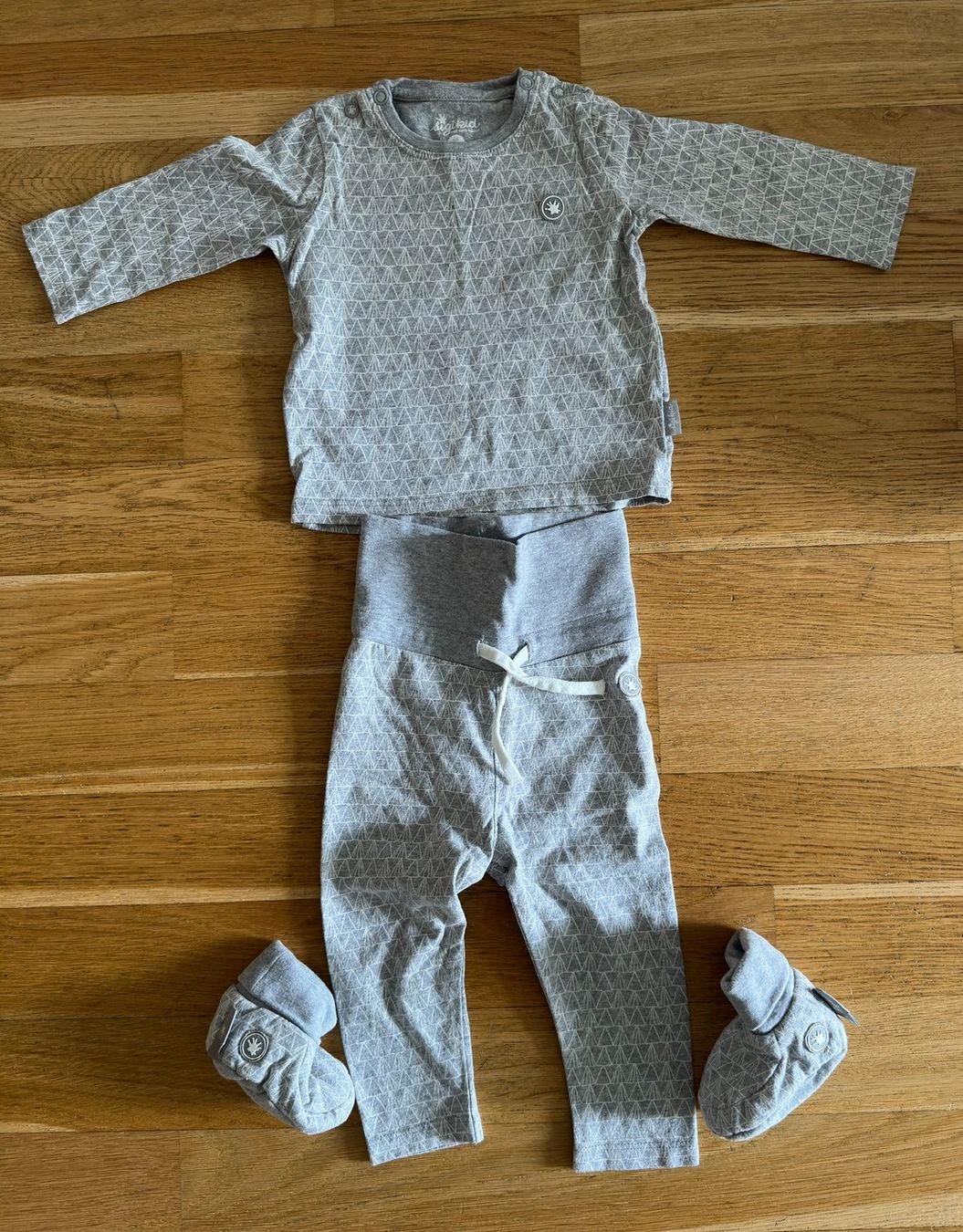 Lotti & Set di vestiti: Baby Set 13 Teile Gr. 68 – Usato da Zürich venduto da JuliaSp 4