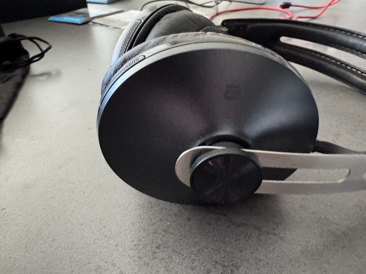 Sennheiser Kopfhörer: Sennheiser Momentum 2 Wireless Kopfhörer – Gebraucht aus Höri von hustlerg 2