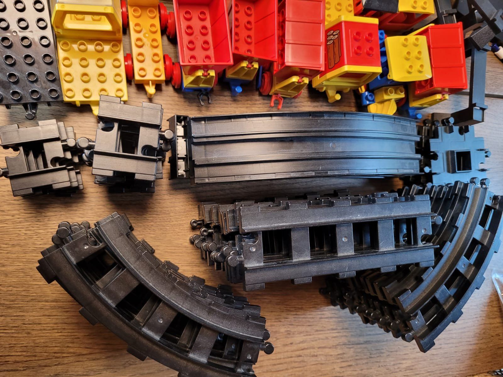 Lego Spielzeuge: LEGO DUPLO Eisenbahn Set – Gebraucht aus Sonceboz-Sombeval von ter_9rc5 4
