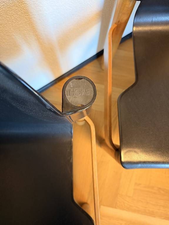 Thonet Sedie: Thonet Stühle – Usato da Uster venduto da yas_w85w 2