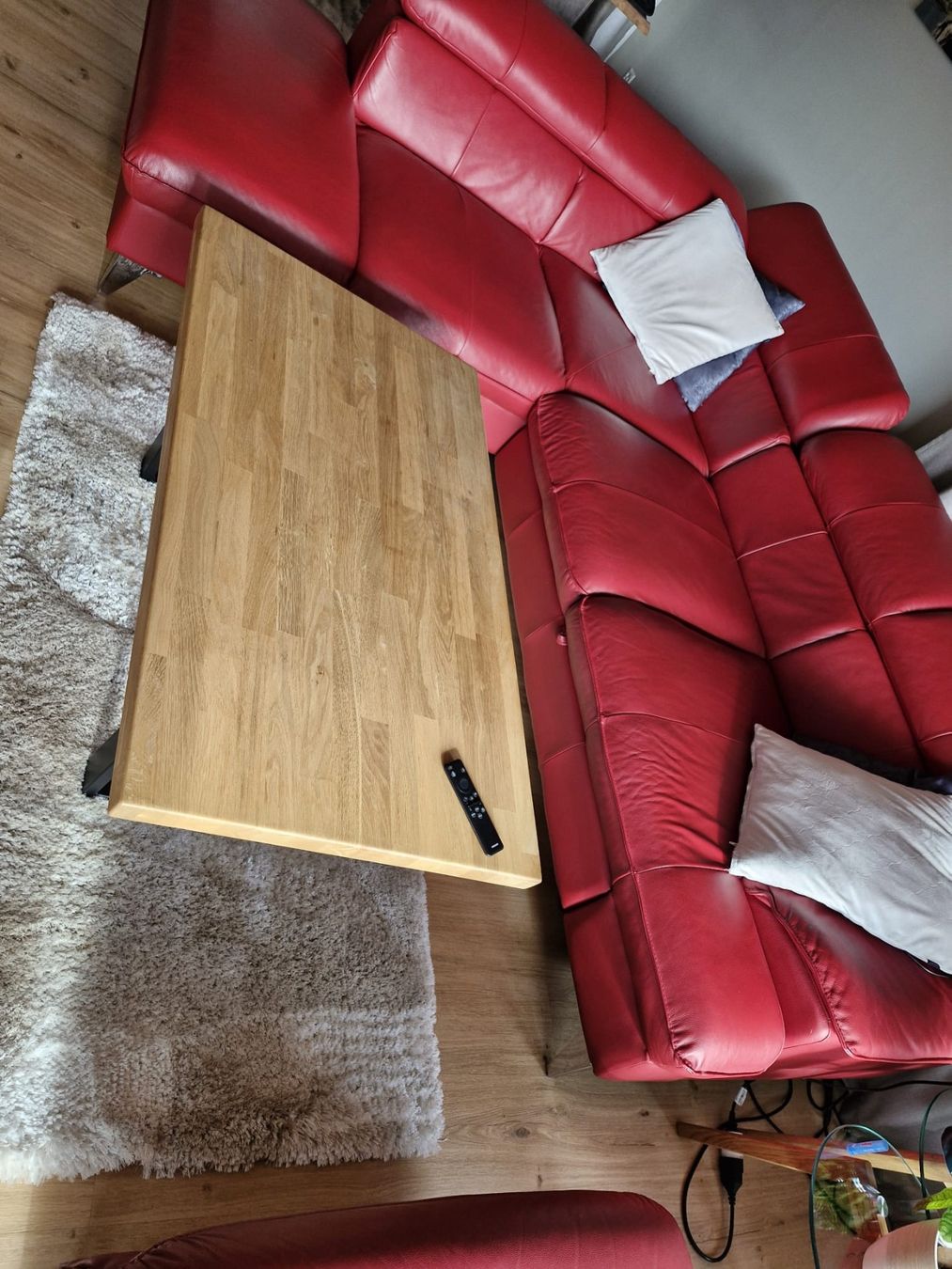 Sofas: Ecksofa Echtleder rot mit Hocker – Gebraucht aus Hergiswil NW von mir_dlj2 2