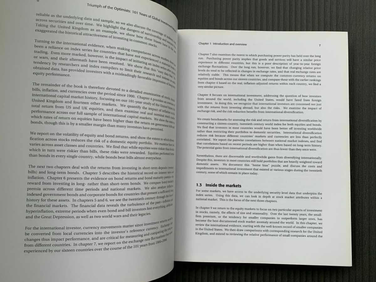 Libri: Triumph of Optimists Book – Usato da Mendrisio venduto da rappoport 1