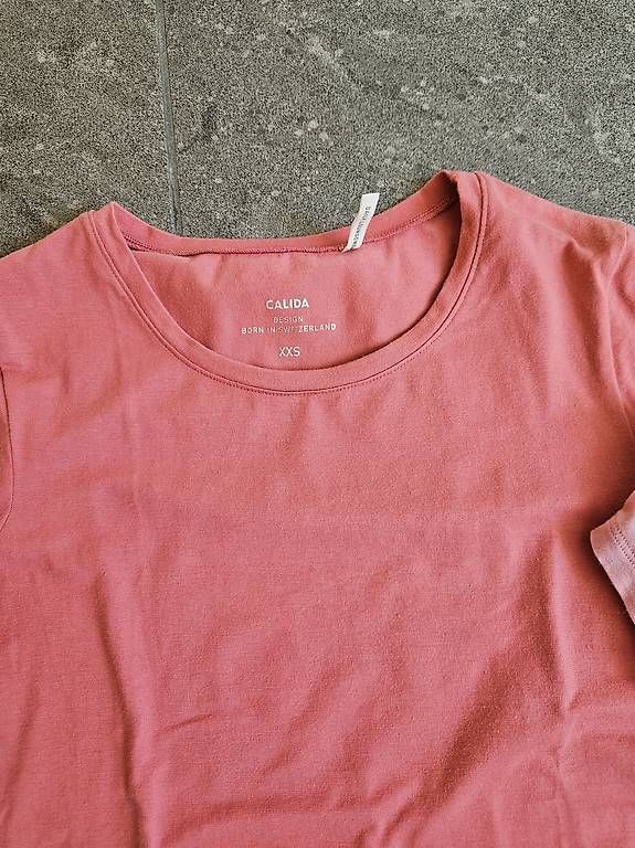 T-shirt: 2x Caldia T-Shirt – Usato da Sempach venduto da Bebla10 1