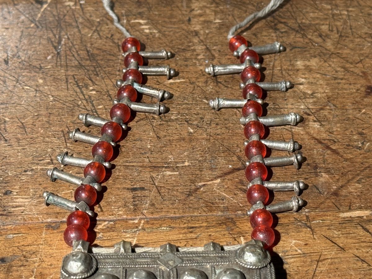 Catenine: Antike Berber Halskette, Silber mit roten Schmuck – Difettoso da schaffhausen venduto da VintAntik_1980 2