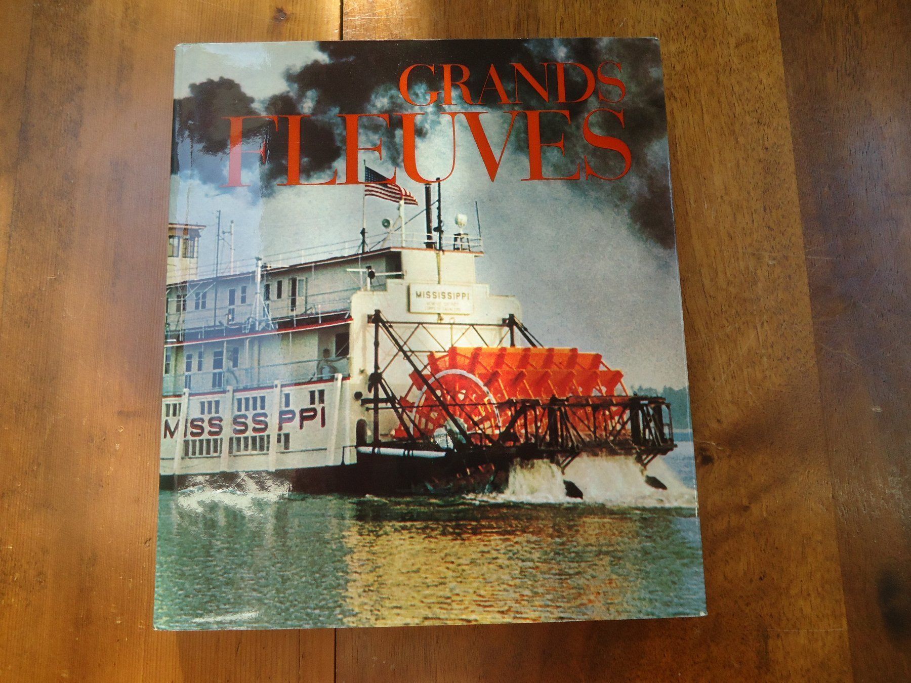 Libri: Les grands fleuves - Mondo – Usato da Vessy venduto da bm.par