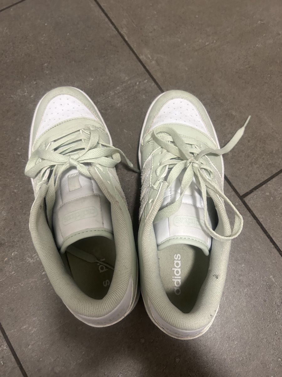 Adidas Herrenschuhe: Adidas Sneakers mint green size 39,5 – Gebraucht aus Marin-Epagnier von Kty_1907 3