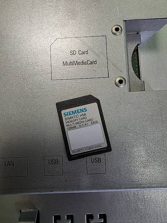 Siemens Componenti elettronici: Siemens SIMATIC MP277 10 Touch Panel inkl. MMC – Usato da Gelterkinden venduto da patriks4 3