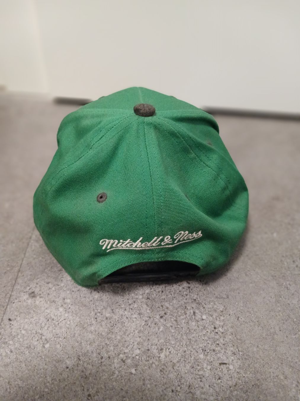 Mitchell & Ness Chapeaux, bonnets & casquettes: Mitchell & Ness Cap – Boston Celtics – D'occasion à Zug par Si7zLaC 1
