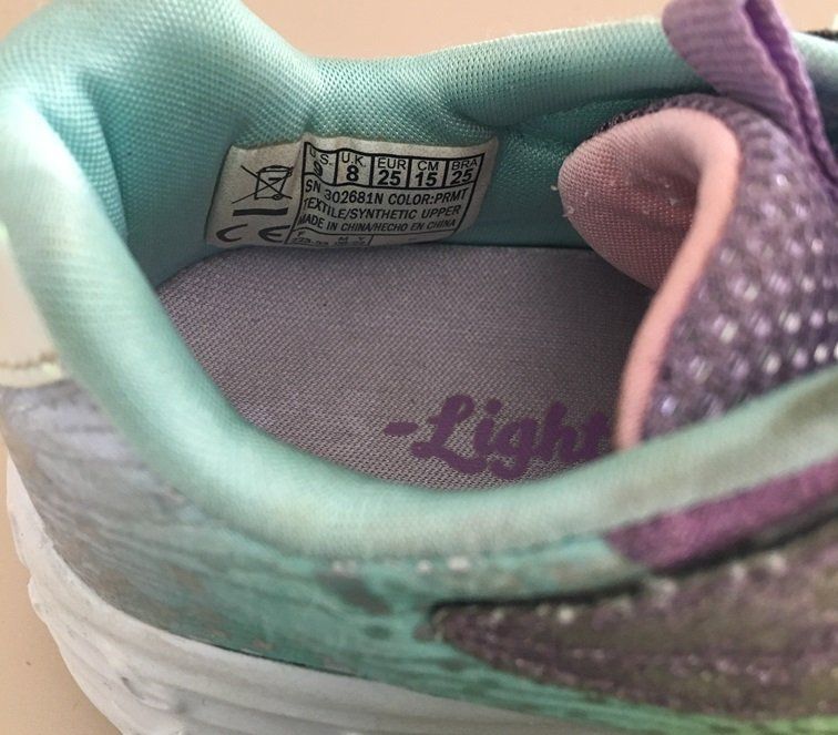 Scarpe per ragazzi: Kinder-Schuhe (25) – Usato da Grüningen venduto da tienda100 2