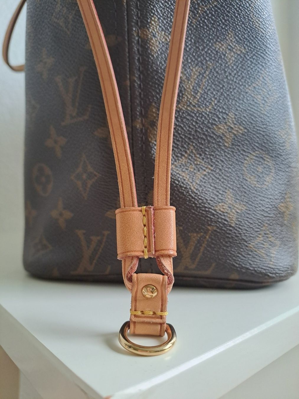 Louis Vuitton Sacs femmes: Louis Vuitton Neverfull, Monogramm Canvas MM – D'occasion à Volketswil par ronbons 3