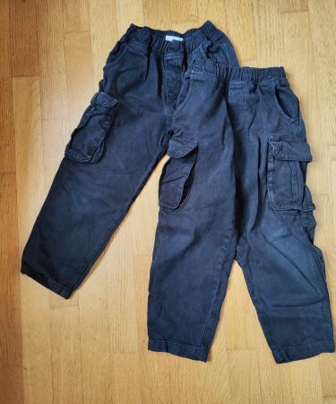 Lot de 2 pantalons cargo noirs ZARA – Taille 128 (8 ans)