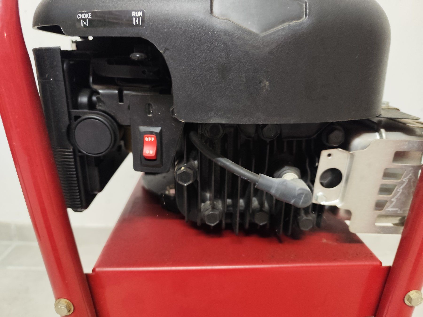 Stromgeneratoren: Stromgenerator tragbar, ideal für Camping – Gebraucht aus Niederweningen von Nrstniz56 2