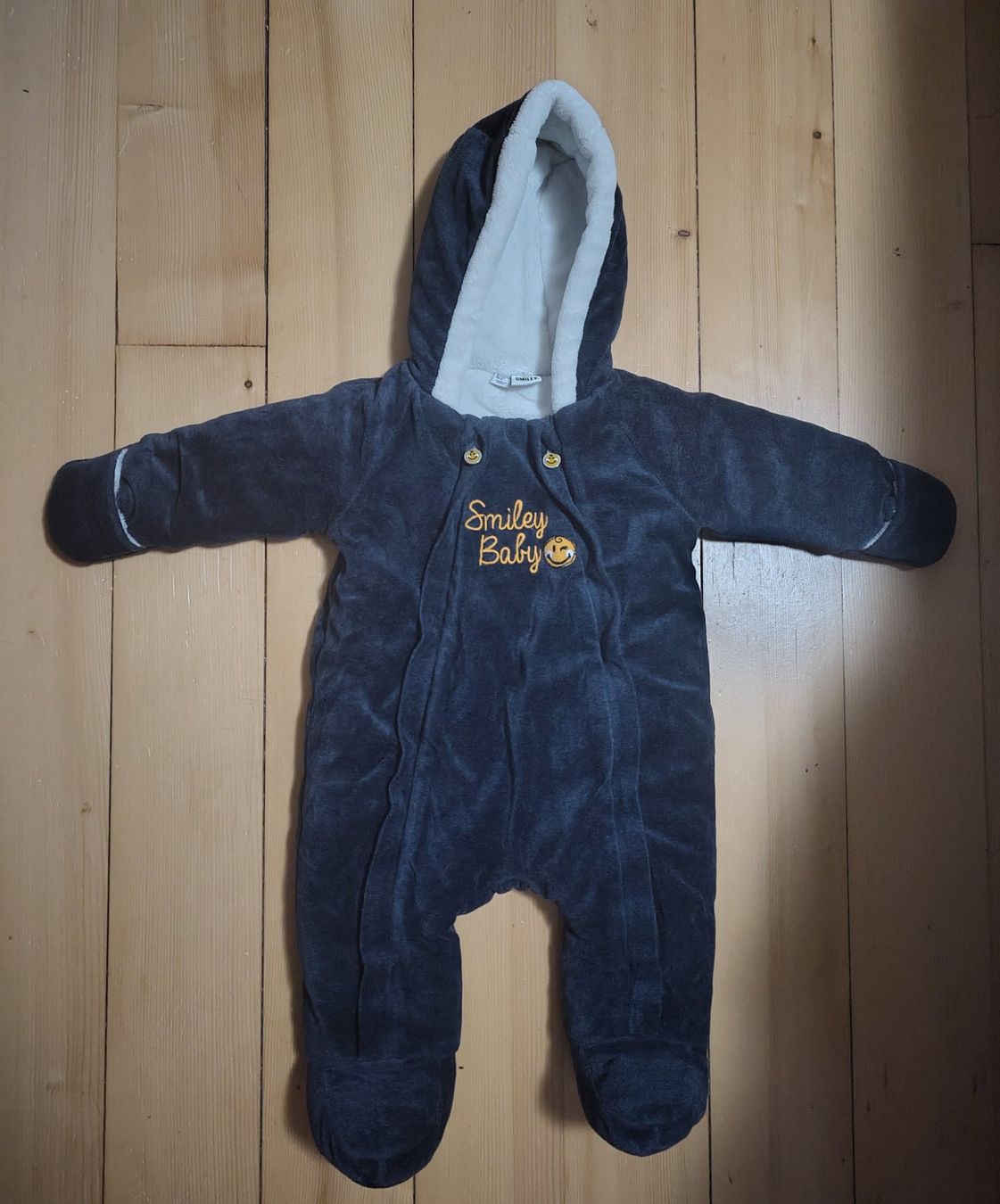 Jacken & Mäntel: Combinaison doublée bébé 67cm – Gebraucht aus Conthey von Dolphin.90