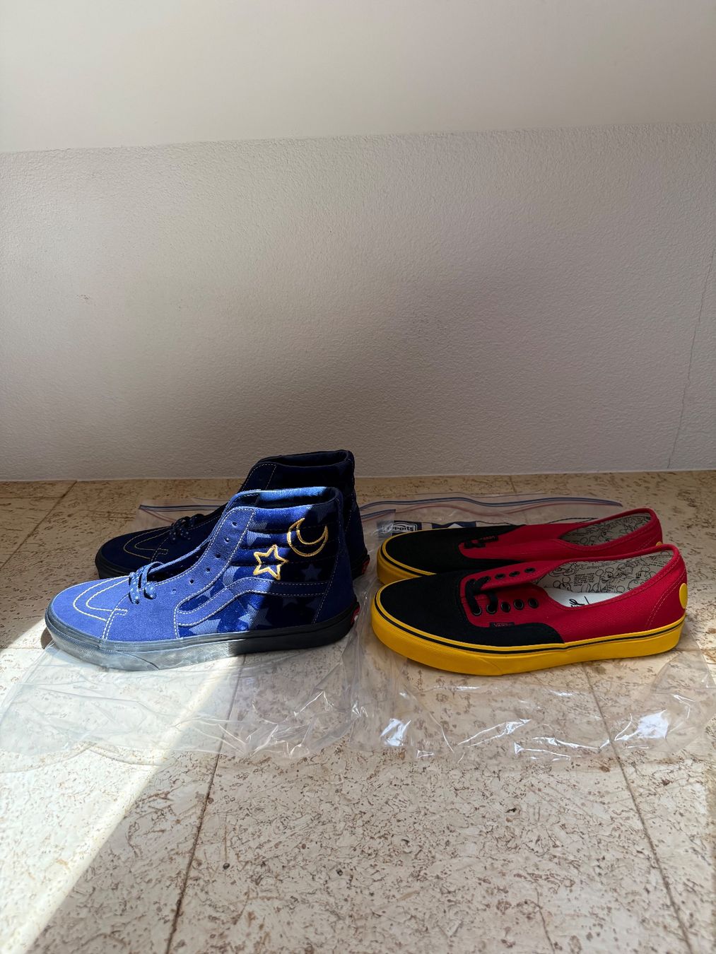 Vans Scarpe da uomo: 2x Vans x Disney "Sample" – Nuovo (secondo la descrizione) da Worb venduto da le_castor