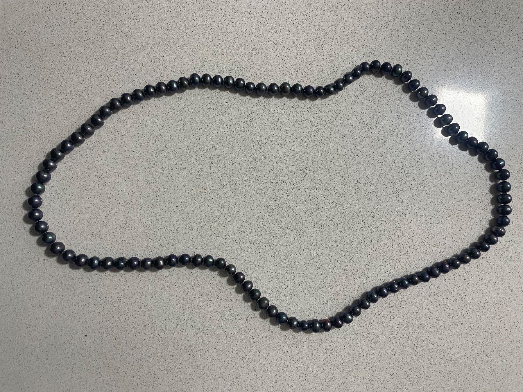 Ketten: Halskette Süsswasser Perlen 40 cm – Gebraucht aus Lausen von artehome 3