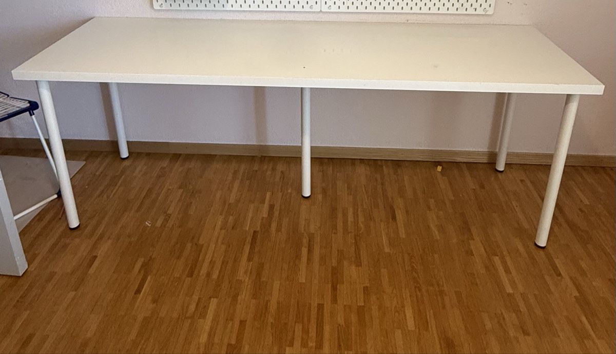 Schreibtische: Ikea Tisch weiss 200x60 cm – Gebraucht aus Schlieren von A12S13
