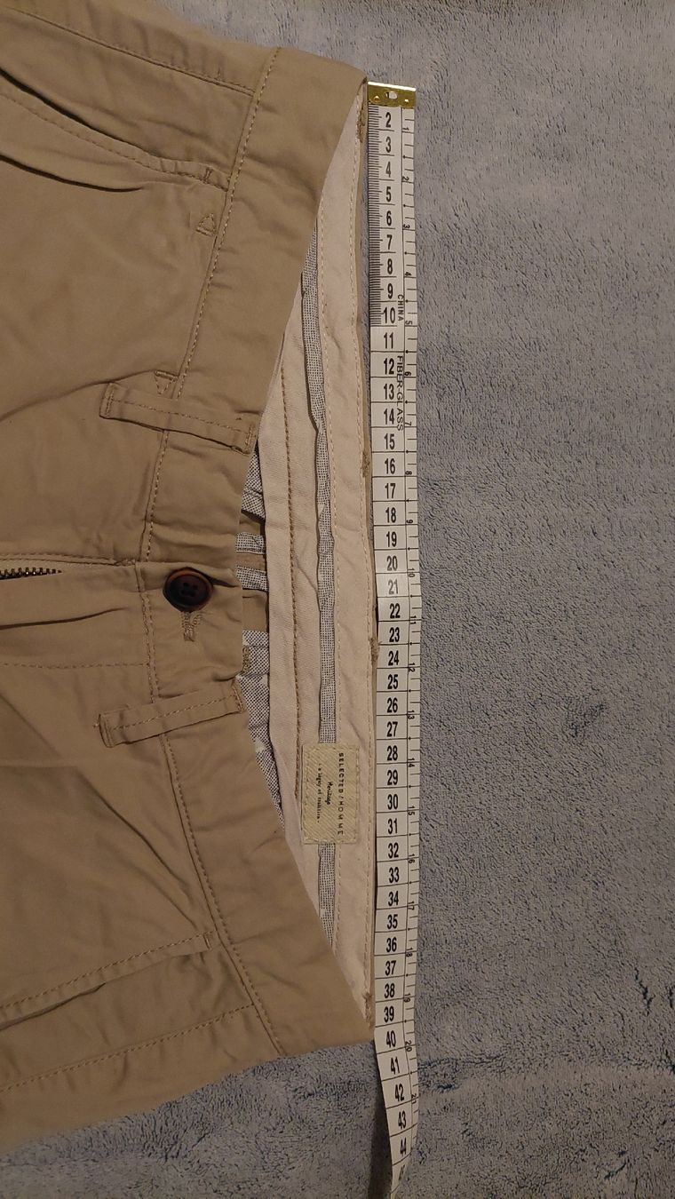 Pantaloni: Hose Selected Homme EU 30/32" – Usato da Zürich venduto da Romstyle 1