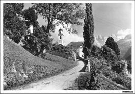 Soglio GR // Dorfeingang Kirche Bergell