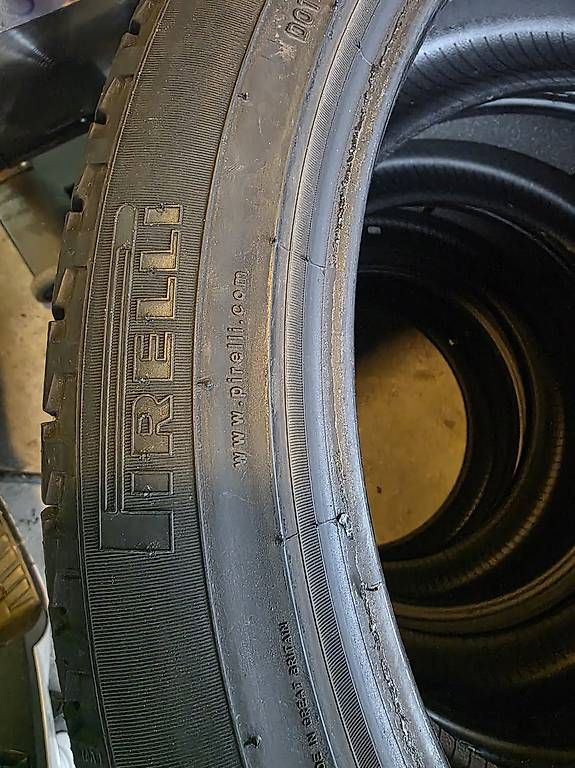 Pneumatici & Ruote complete: 4x 275 40 22 – Usato da Reinach venduto da racing08 2
