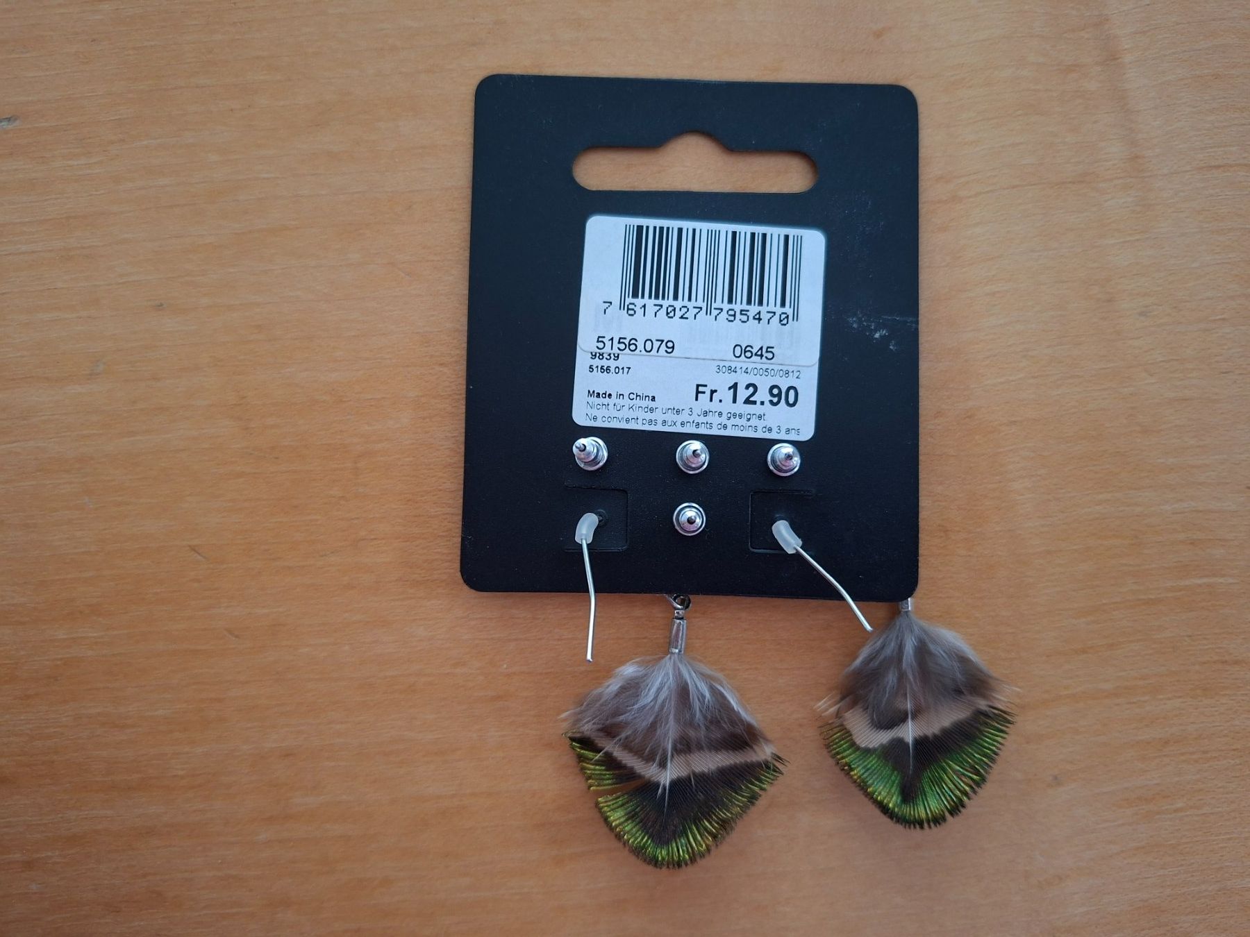 Orecchini pendenti & Orecchini a lobo: Trendige Ohrringe Set mit Federn, Silberlook, Neu! – Nuovo e nell'imballaggio originale da Killwangen venduto da KIANA08 1