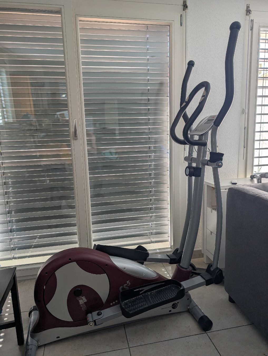 Vélos d'appartement: Christopeit CS5 Elliptical 1 CHF – D'occasion à Dübendorf par se7_qwf5