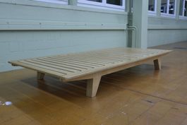 Designer ausziehbare Bett SN2 von Seledue (Schweiz)