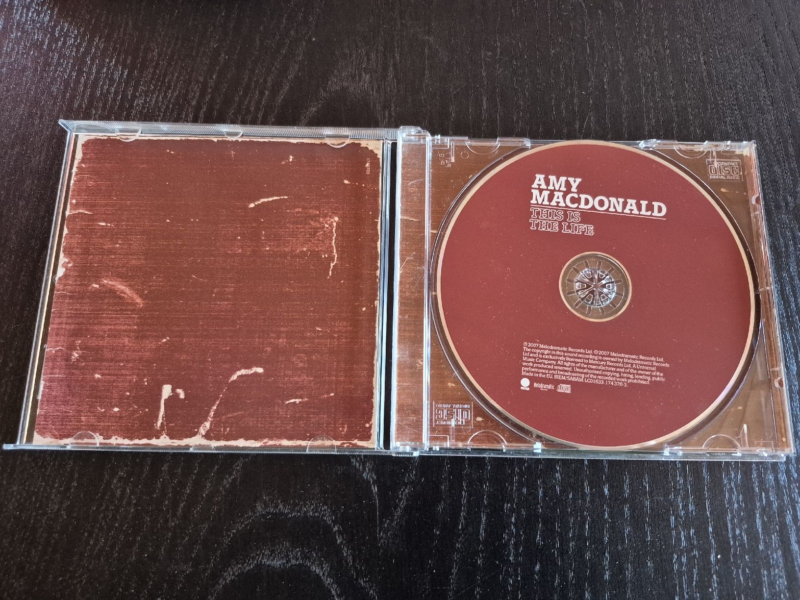 CD: Amy Macdonald - This is the Life - CD – Usato da Bern venduto da Roibusch 2