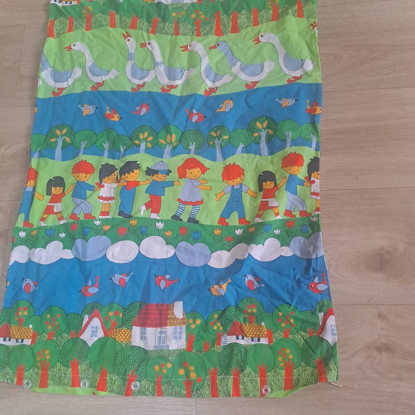 Coperte: Vintage Kinderbettwäsche, Kindermuster, – Usato da vordemwald venduto da Zopf0 2