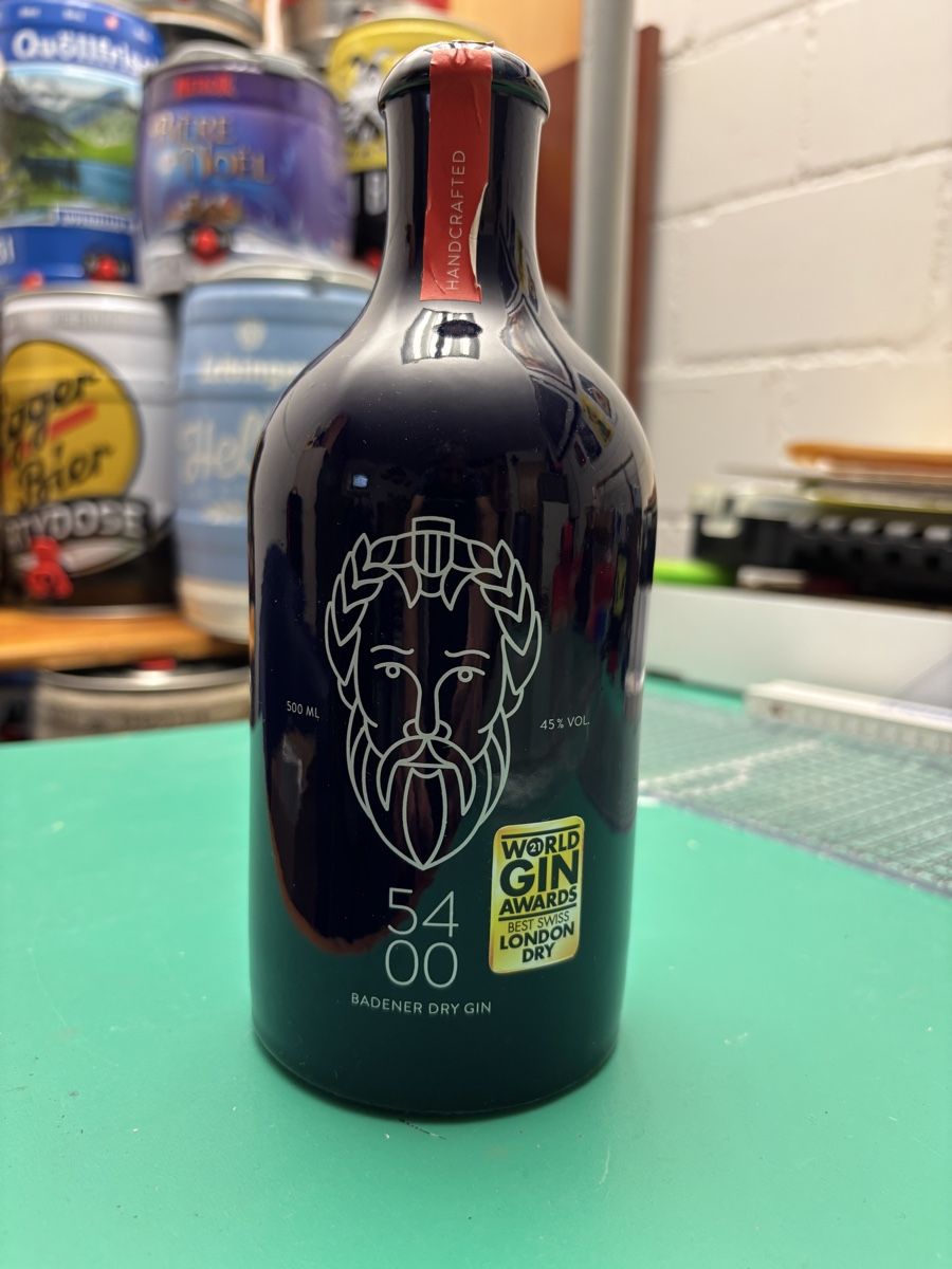 Altro: Baden Dry Gin (leere Flasche) – Usato da Baden venduto da AlejandroA 1