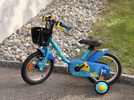 Kinderfahrrad mit Stützrädern