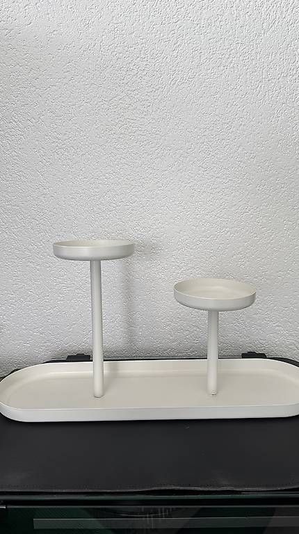 Sonstige Dekorationen & Accessoires: Piédestal IKEA CHILISTRÂN – Gebraucht aus Vevey von diogodasilva_