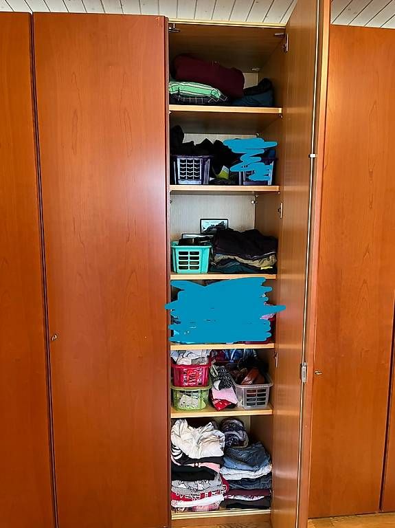 Pfister Armadi: Grosser Schrank 252x61x219 – Usato da Buttwil venduto da Pixie30 4
