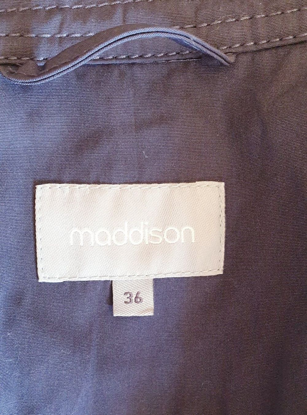 Maddison Mäntel: Mantel / Trenchcoat Maddison Gr. 36 Navy – Gebraucht aus Füllinsdorf von Sunnebliemli7 2