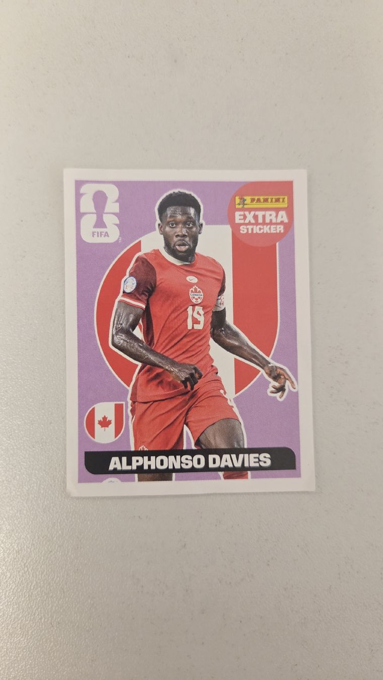 Panini Cartes à collectionner: Panini FIFA Extra Sticker REGULAR Alphonso Davies – Neuf (Voir description) à Gossau SG par Pipo_Bianco