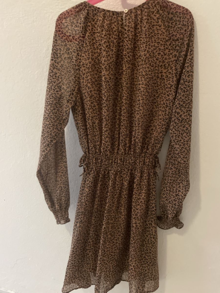 H&M Vestiti & Gonne: Luftiges H&M Kleid, Gr. 152, Leopard Print, Neu – Nuovo (secondo la descrizione) da Obergerlafingen venduto da cabo4 1