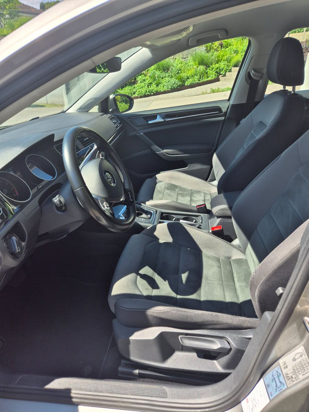 VW Automobili: VW Golf 1.5 TSI EVO Highline DSG – Usato da Rotkreuz venduto da svb1424 6