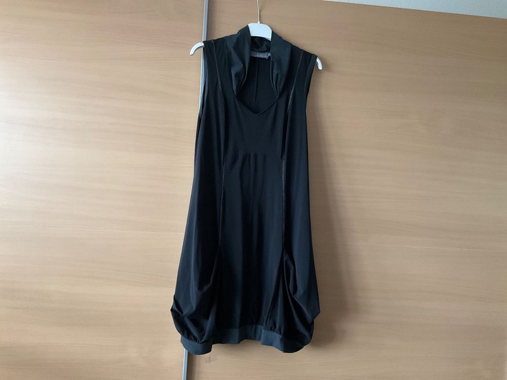 Robe D'été SILK Noire Fleurie - Taille 38 - Neuf Avec étiquettes - Mini