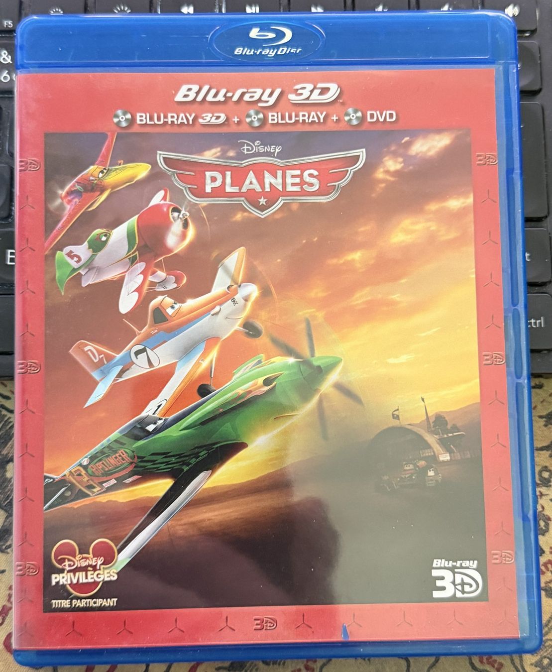 Tutti i DVDs: Planes (2013) - Blu-ray 3D + Blu-ray + DVD – Usato da Semsales venduto da __Florian__ 1