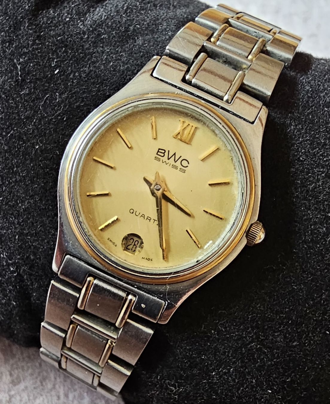 Swiss Orologi: BWC SWISS Elegante Damenuhr 25.2 mm – Usato da Speicher venduto da Swisswtch