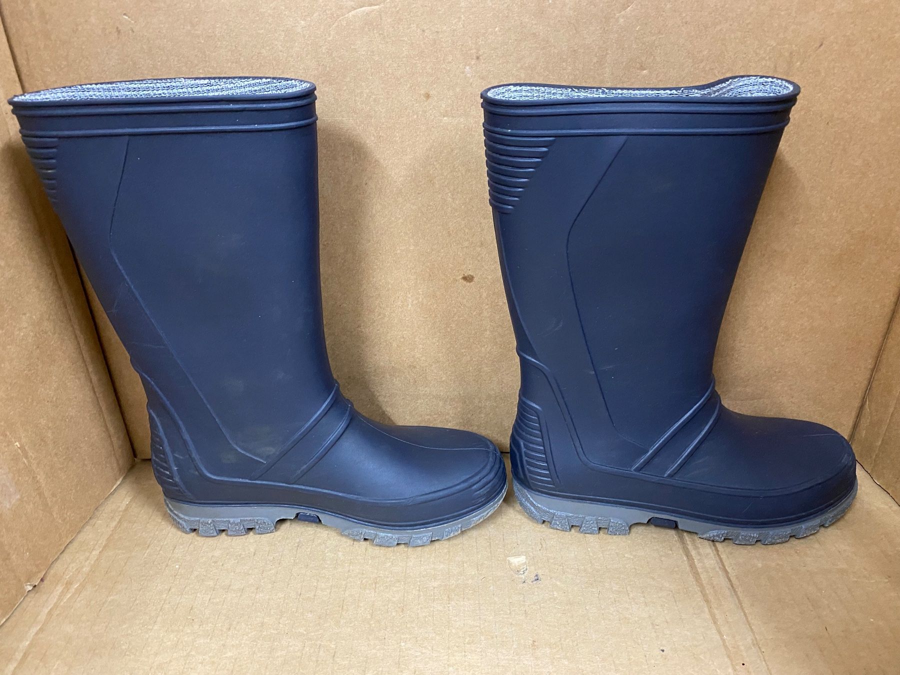 Spirale Scarpe da uomo: Regenstiefel Spirale Grösse  28 – Usato da Eschlikon TG venduto da RamonaSt 2