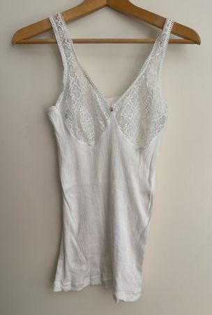 Vintage Unterhemd mit Spitze – FABRIKNEU!