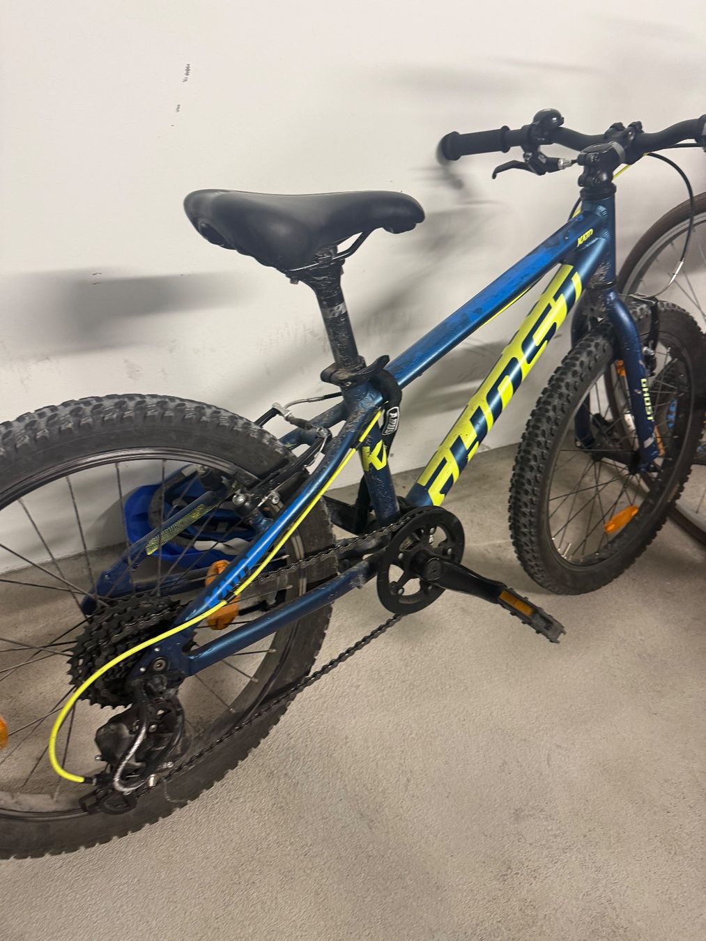 Velos: Kindervelo – Gebraucht aus Einsiedeln von Natalia. 2